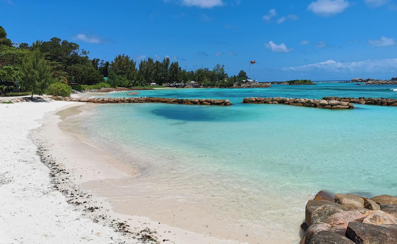 Photo of La Digue Beach with bright sand surface