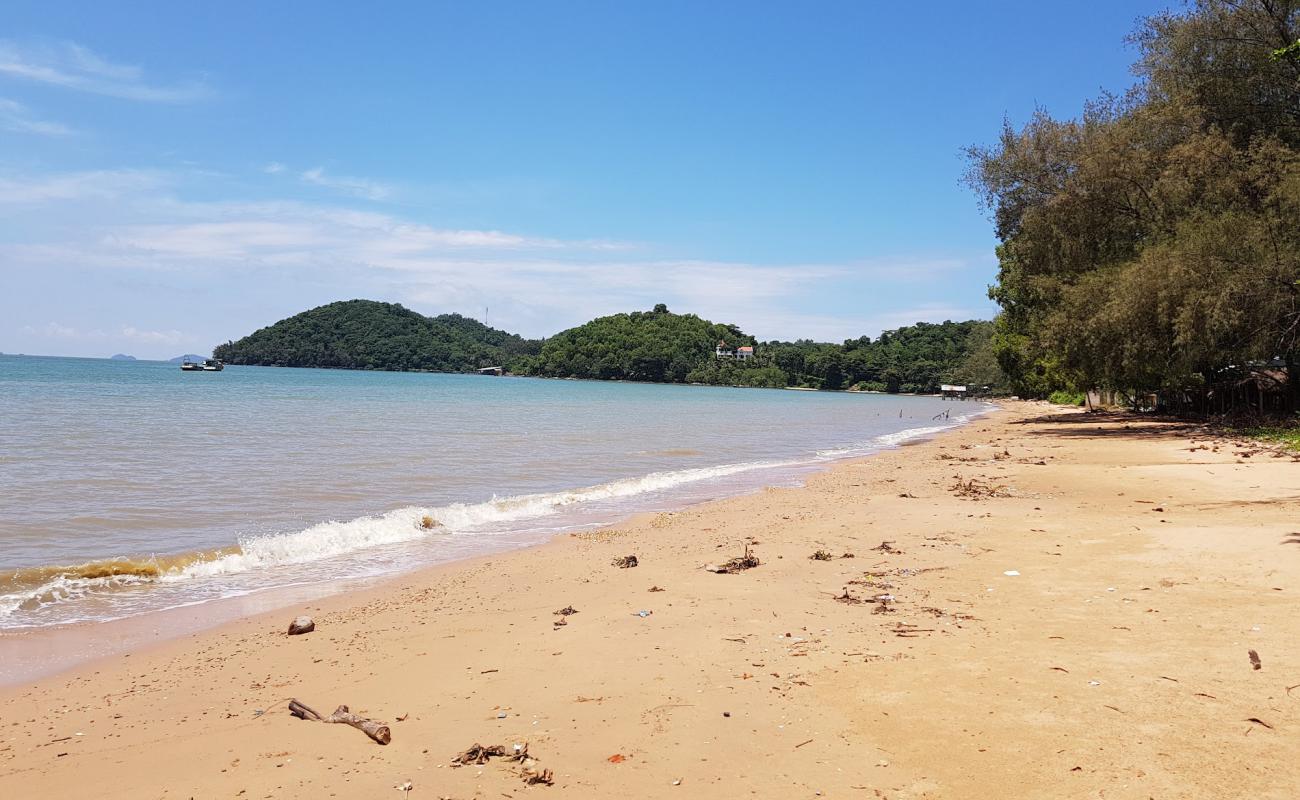 Photo of Bai Duong Beach with bright sand surface