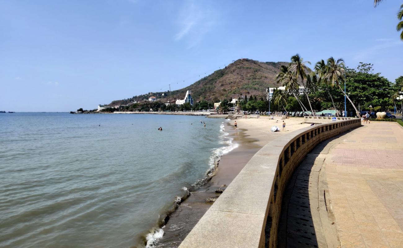 Photo of Front Beach with gray sand surface