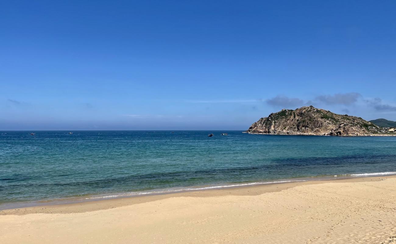 Photo of Hoa Thanh Beach with bright sand surface