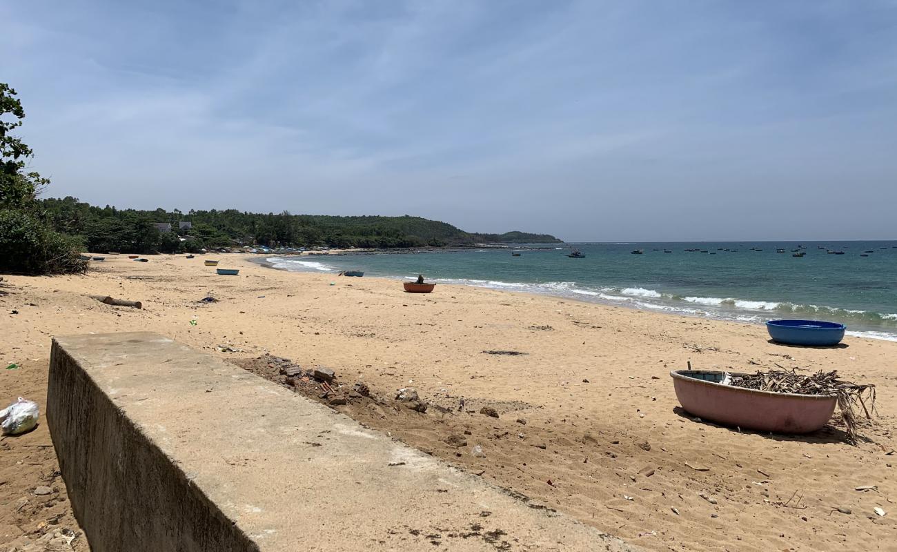 Photo of An Cuong Beach with bright sand surface