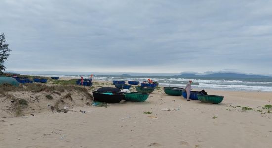 Binh Duong Beach