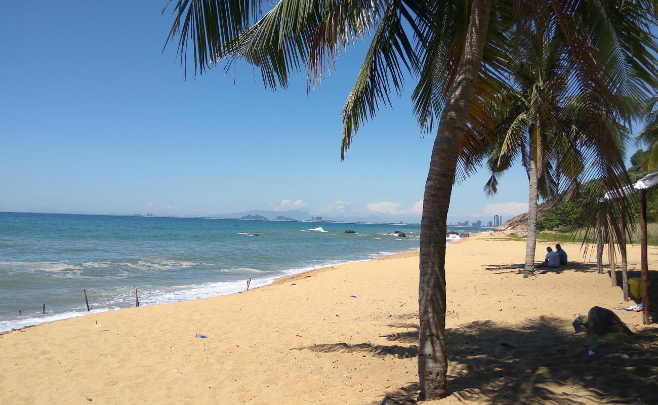 Photo of Rang Son Tra Beach with bright sand surface