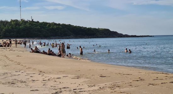 Hoanh Son beach