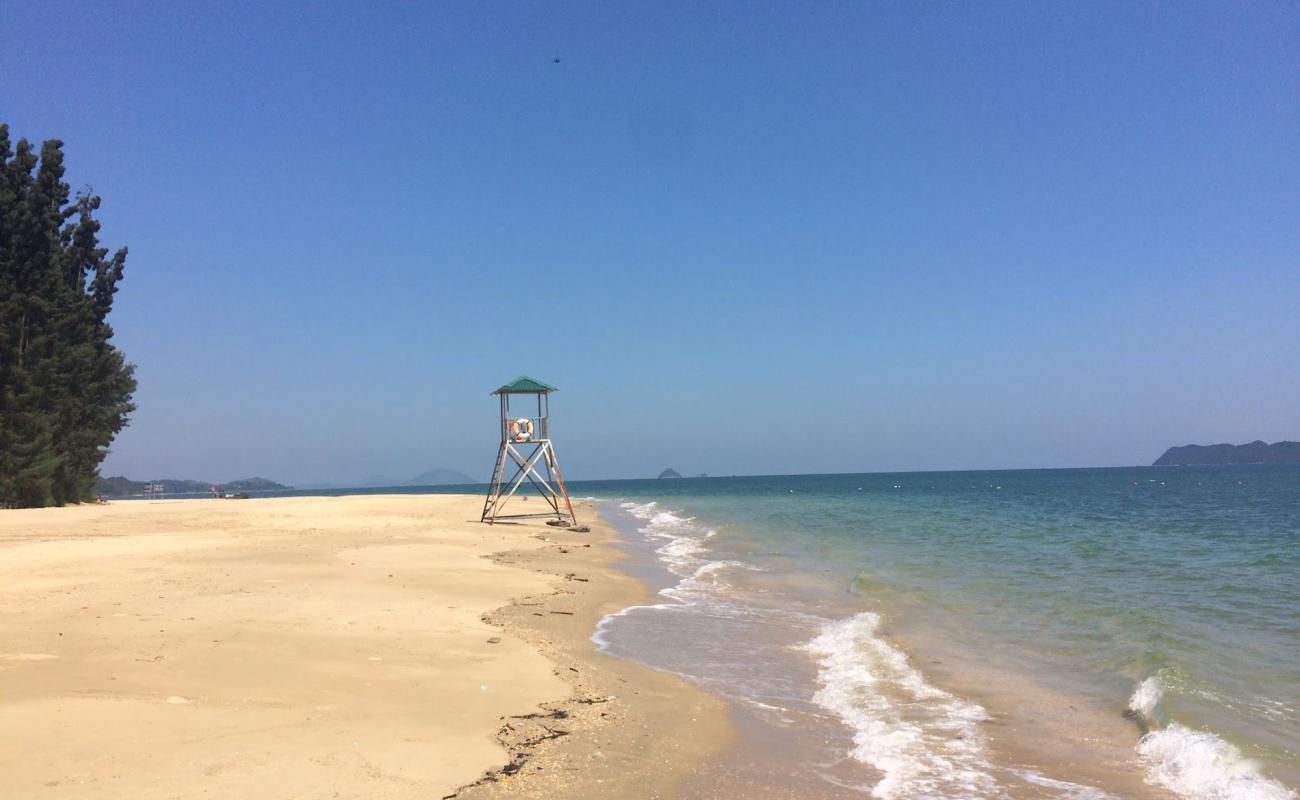 Photo of Hai Ha Dragon beach with bright sand surface