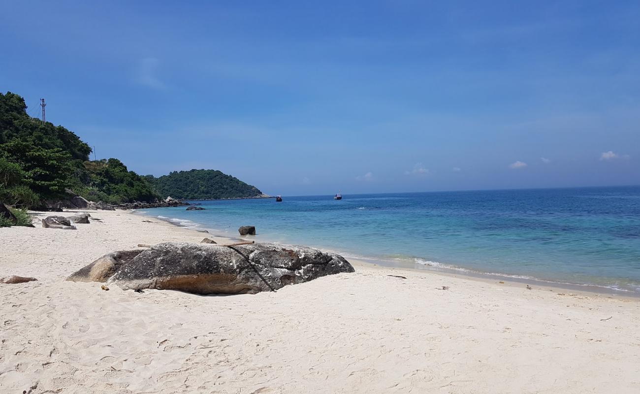 Photo of Koko Beach with bright sand surface