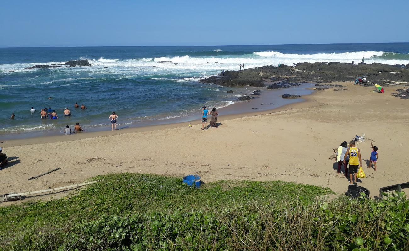 Photo of Umtentweni beach with bright sand surface