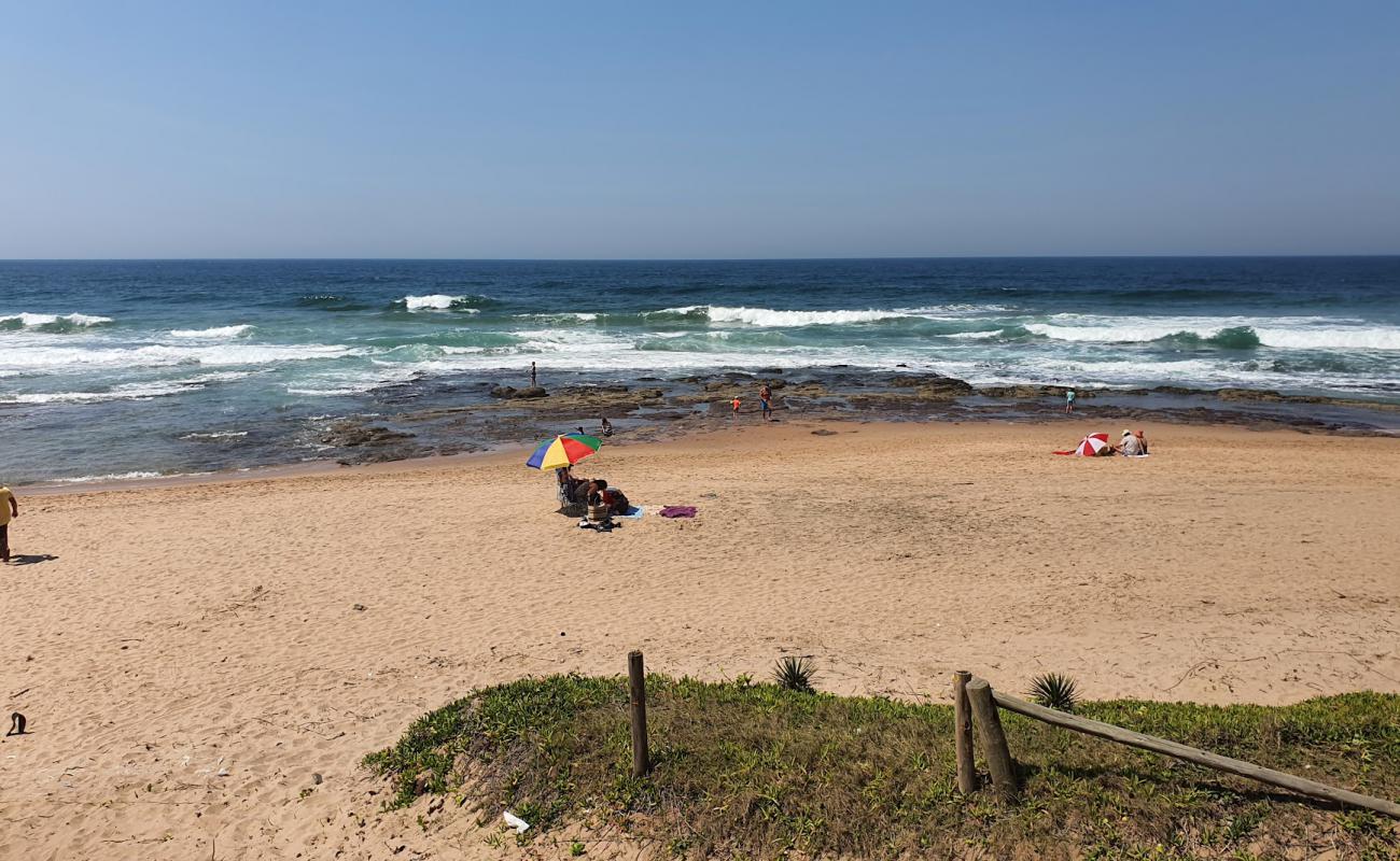 Photo of Zinkwazi beach with bright sand surface