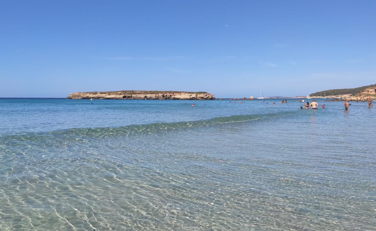 Photo of Platja de San Tomas with bright fine sand surface