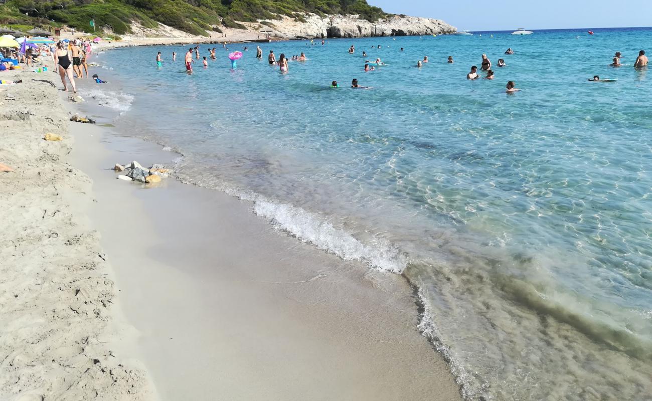 Photo of Platja de San Tomas II with bright fine sand surface