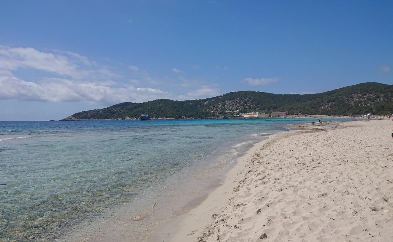 Photo of Platja de ses Salines with bright fine sand surface