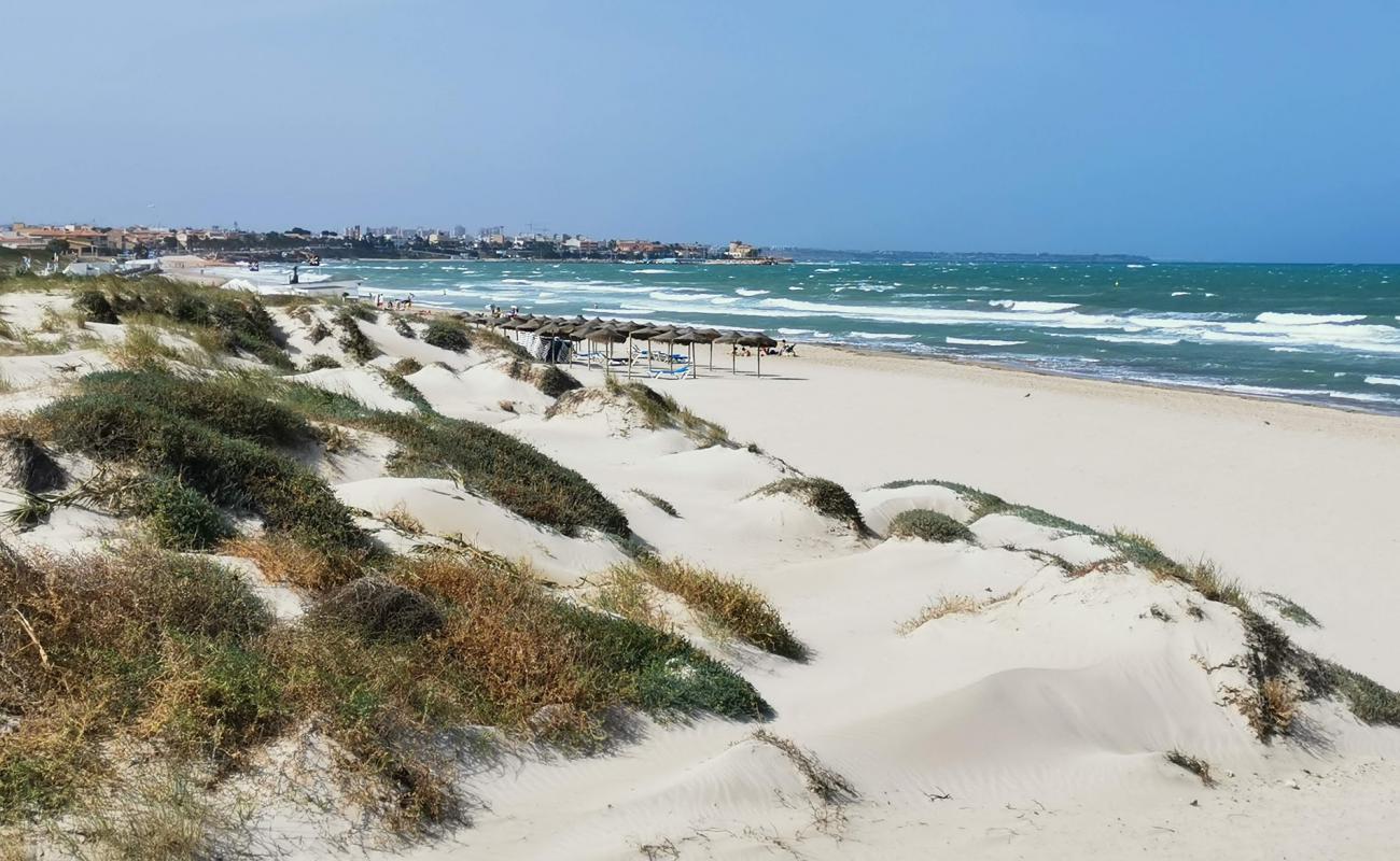 Photo of Las Higuericas beach with bright sand surface