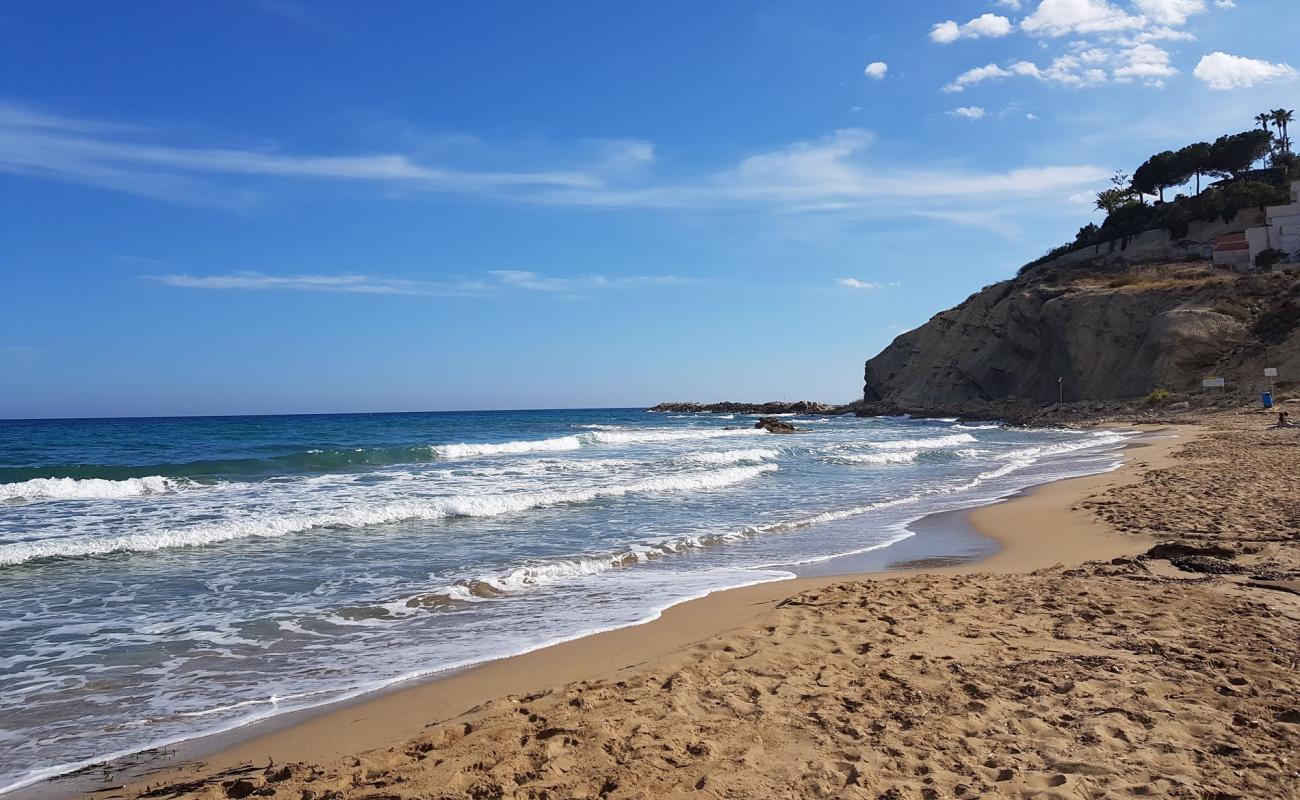 Photo of Cala lanuza with brown sand surface