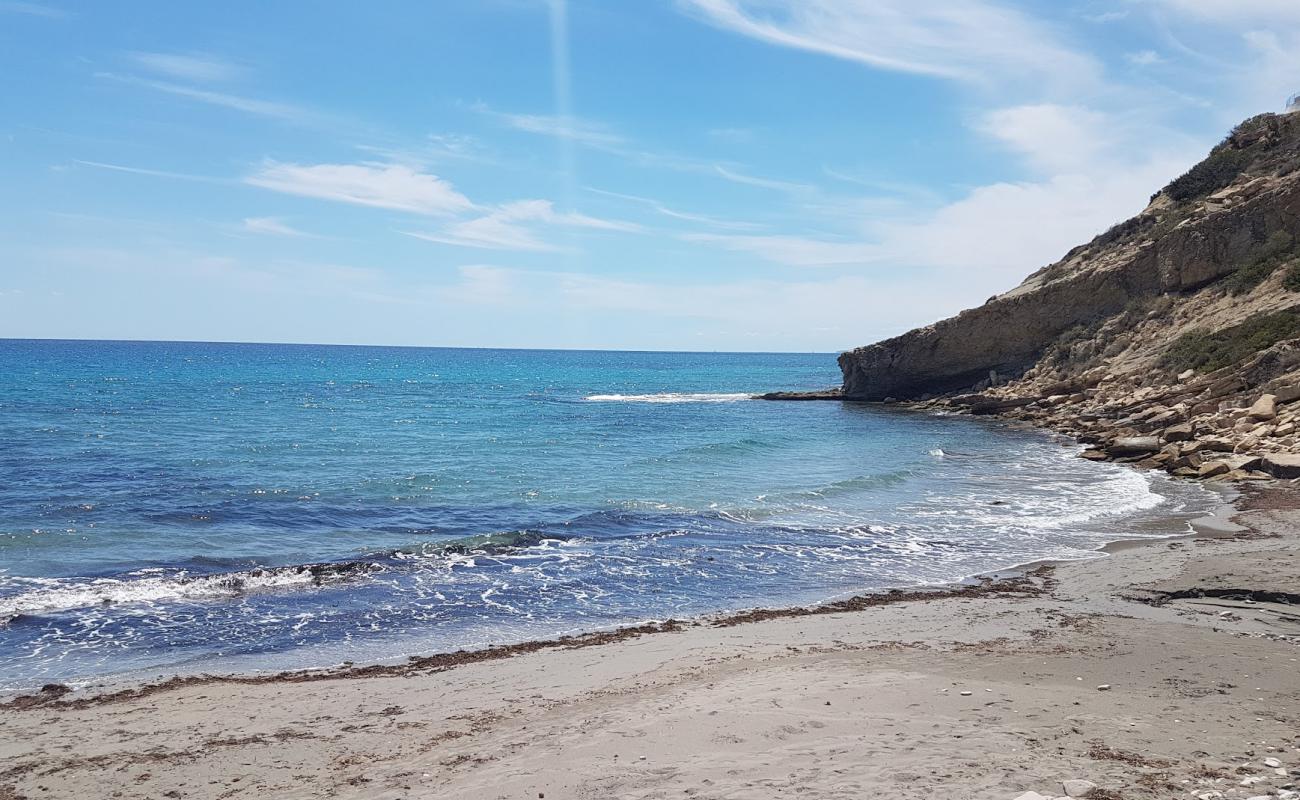 Photo of Les Palmeretes with brown sand surface