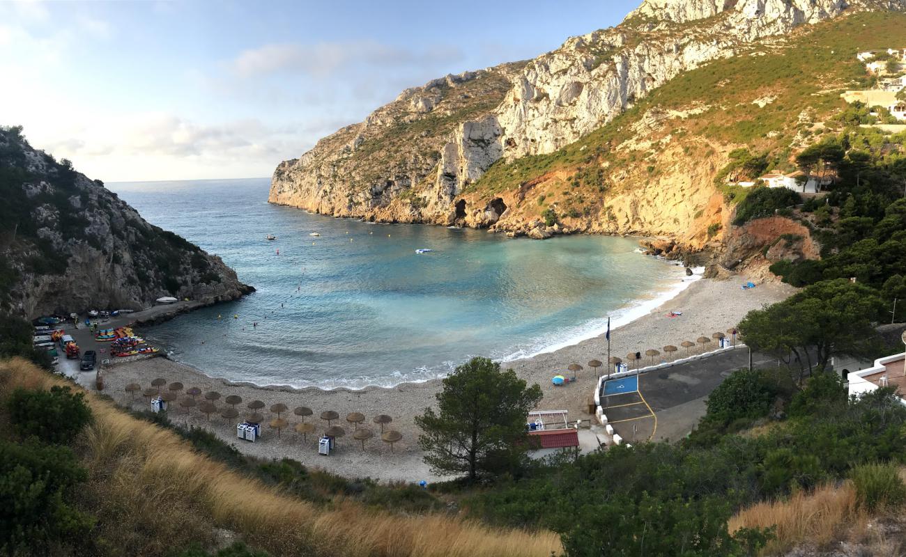 Photo of Granadella beach with light fine pebble surface