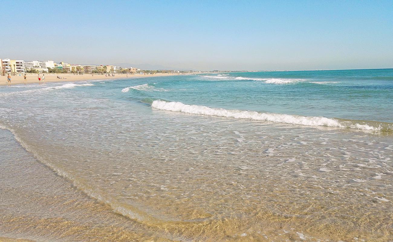 Photo of Canet Playa with brown fine sand surface