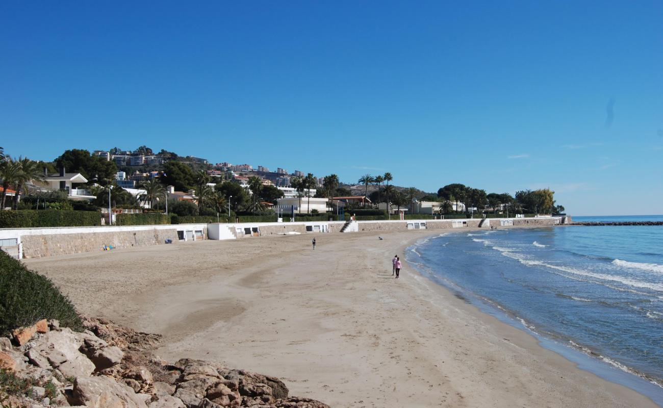 Photo of Platgeta Torrebellber with brown sand surface