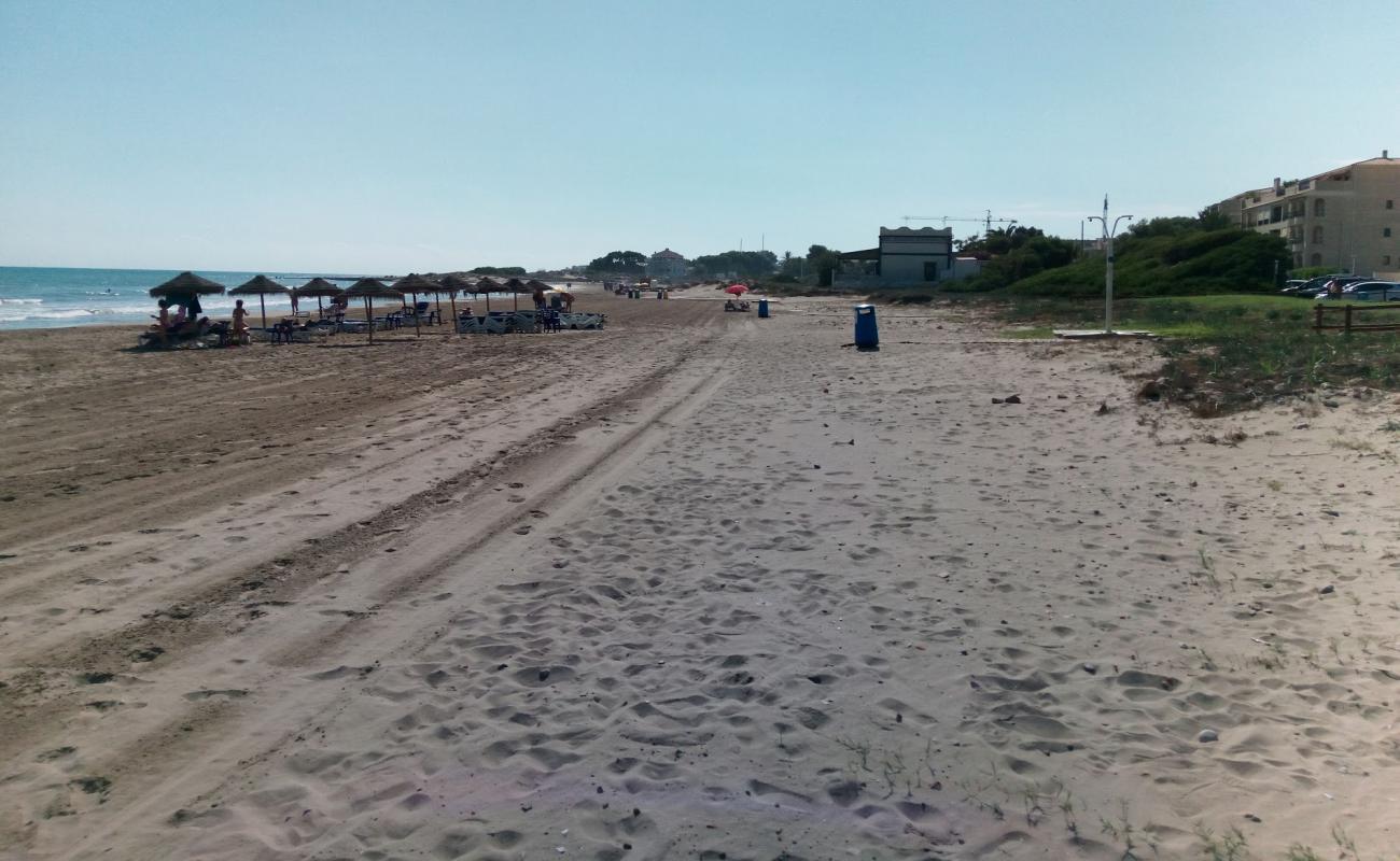 Photo of Playa del Cargador with brown sand surface