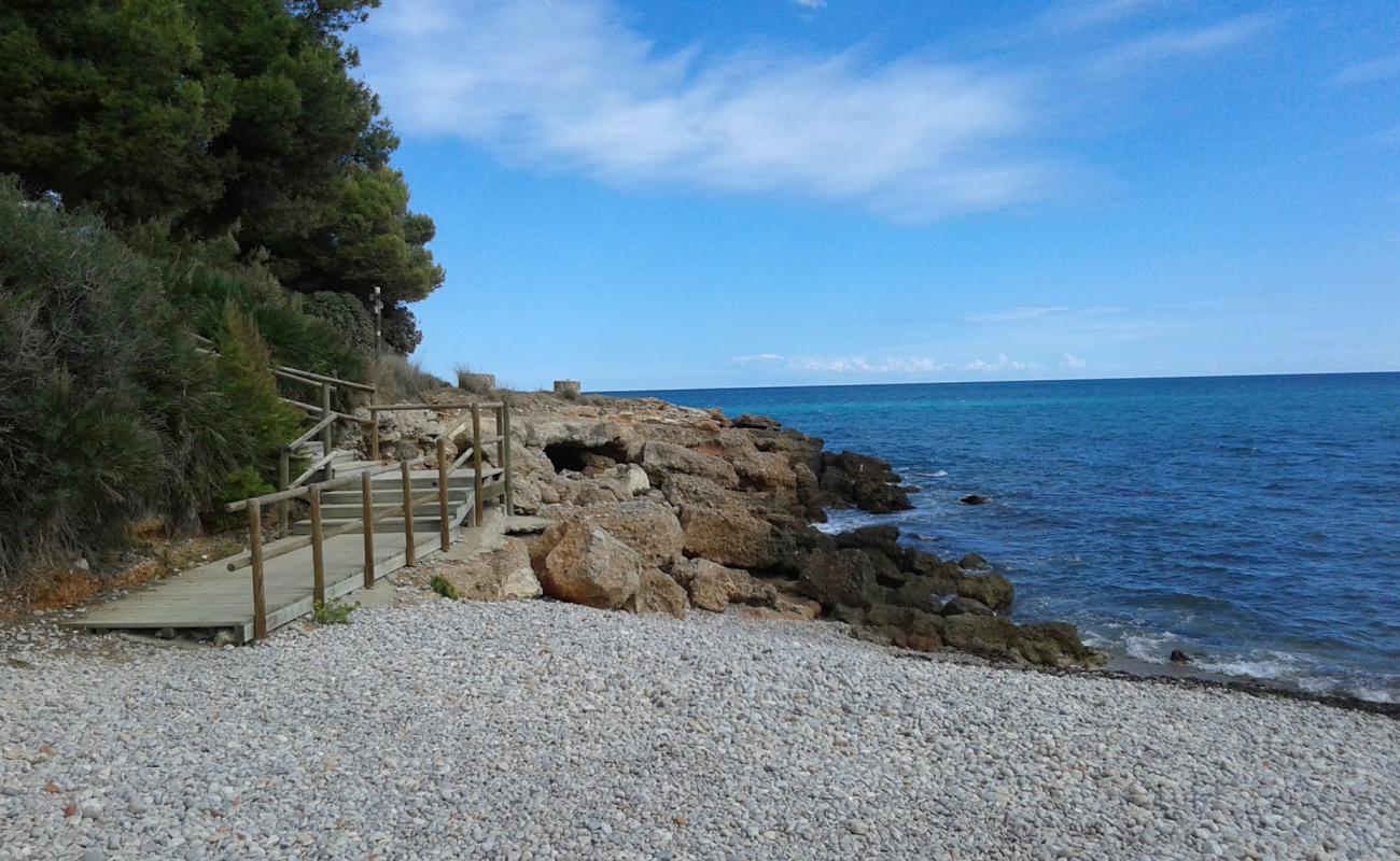 Photo of Cala Lozano Ibanez with gray pebble surface