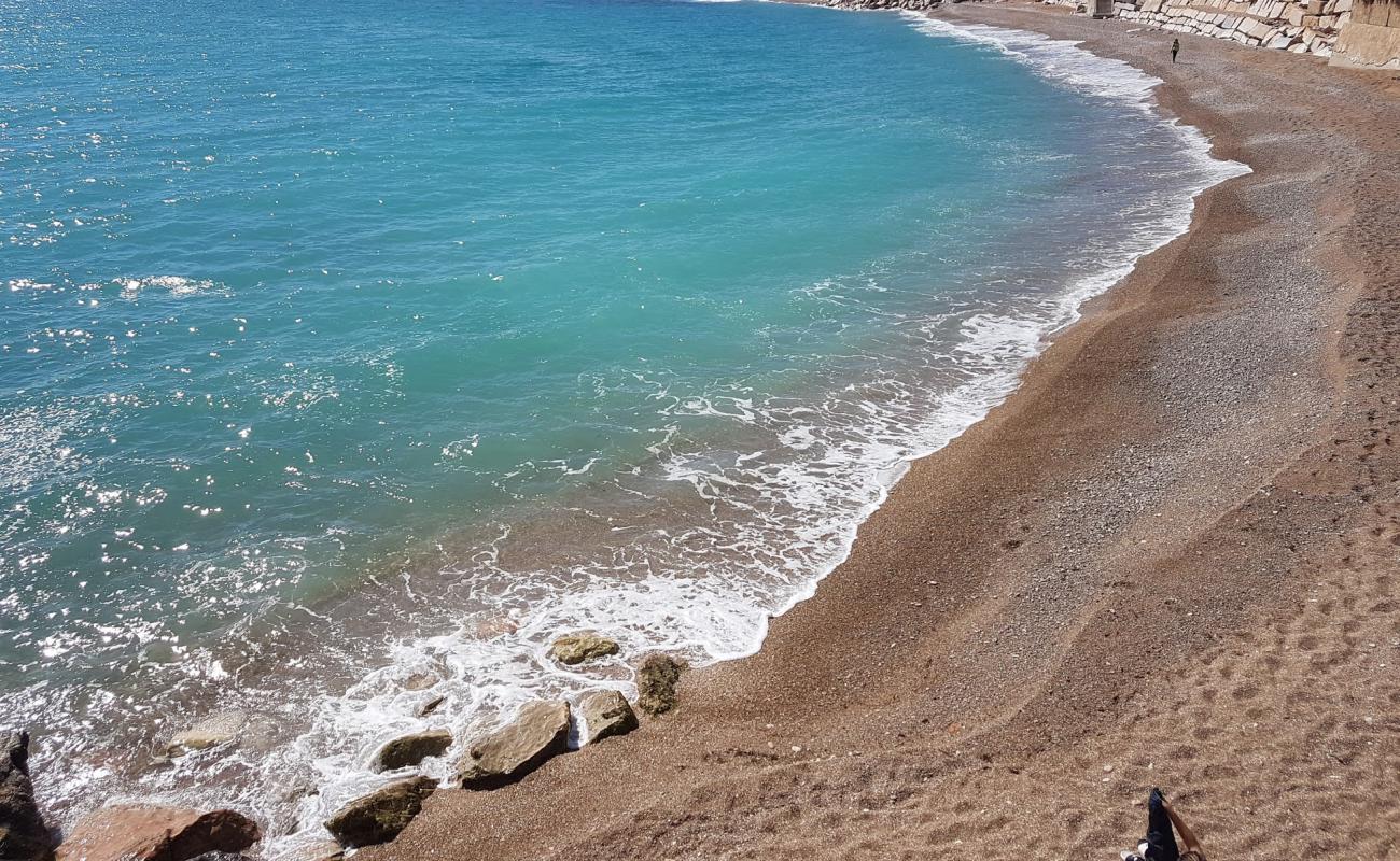 Photo of Cala del Puntal I with gray fine pebble surface