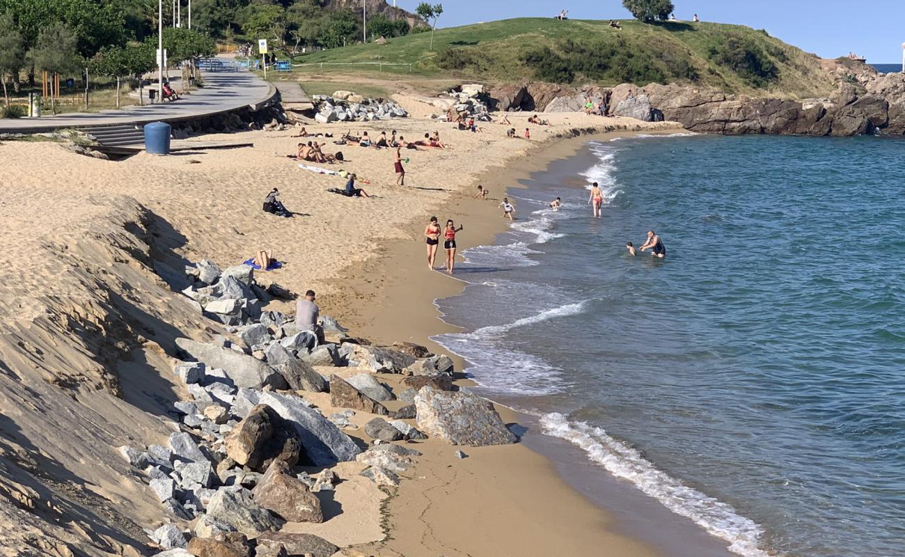 Photo of Platja de les Moreres with bright sand surface