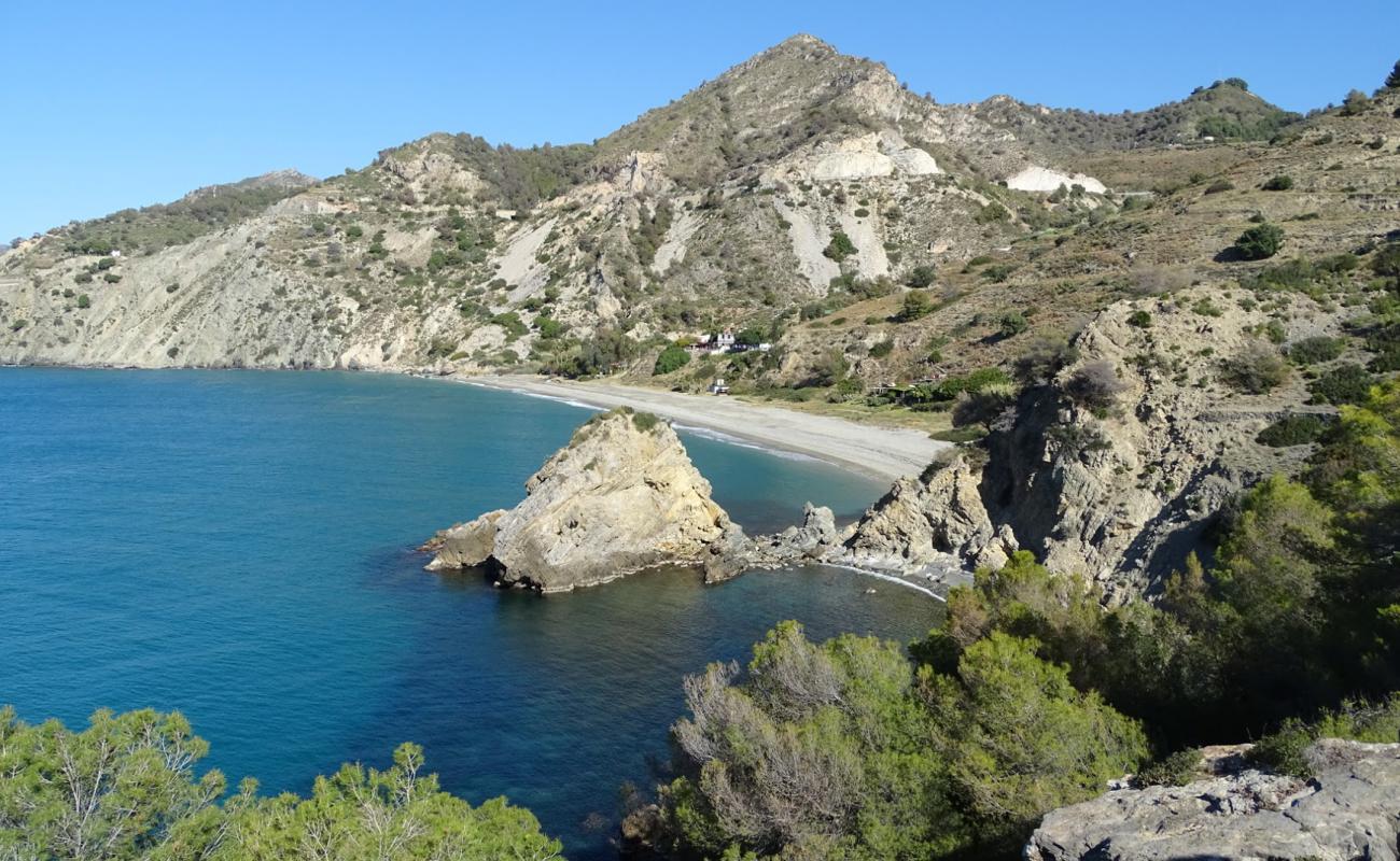 Photo of Cala del Canuelo with light fine pebble surface