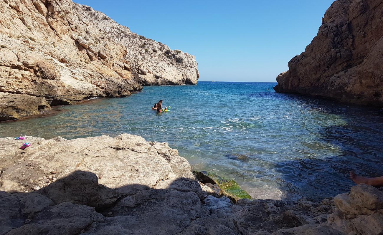 Photo of Cala Paraiso with brown sand surface