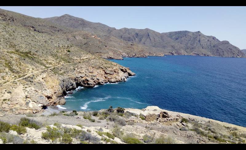 Photo of Cala Salitrona Beach with gray pebble surface