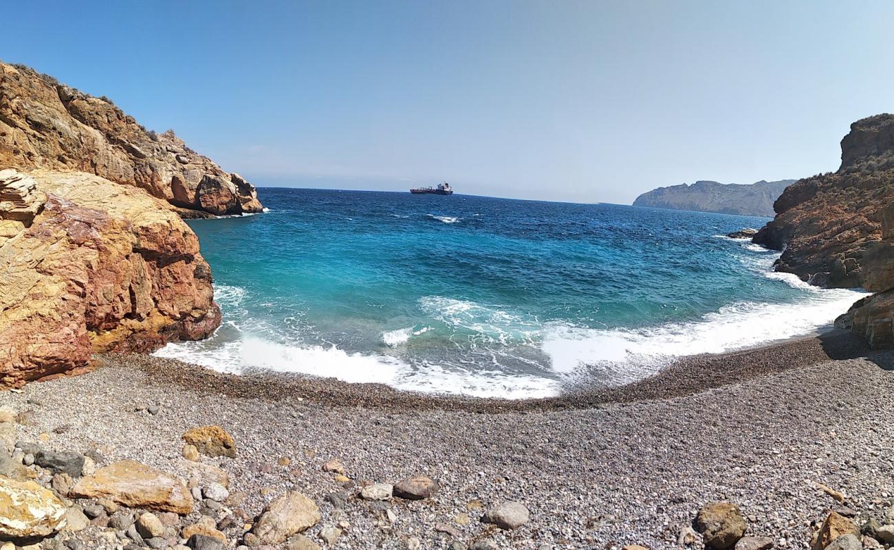 Photo of Cala del Bolete with gray fine pebble surface