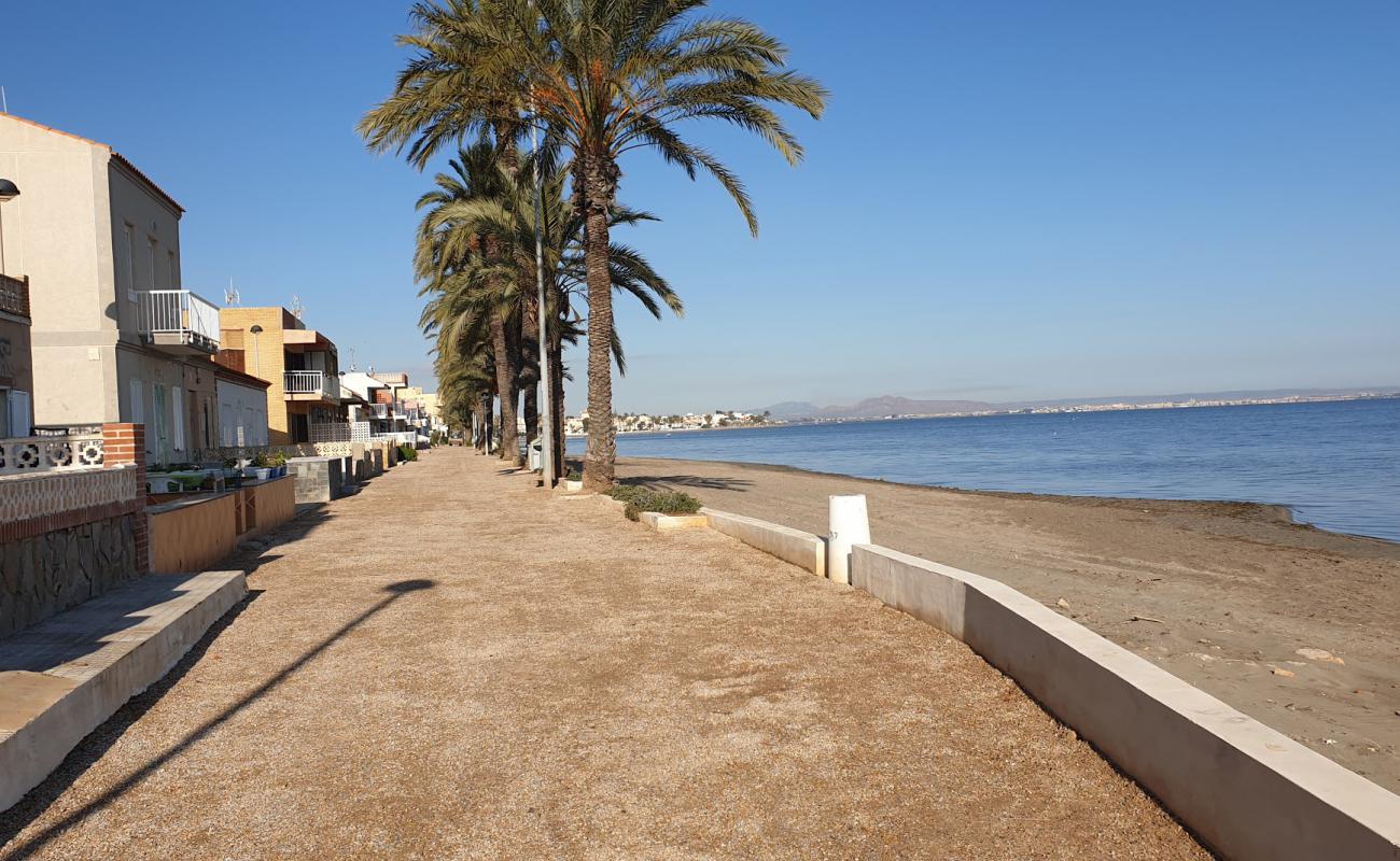 Photo of Playa de los Urrutias with brown sand surface