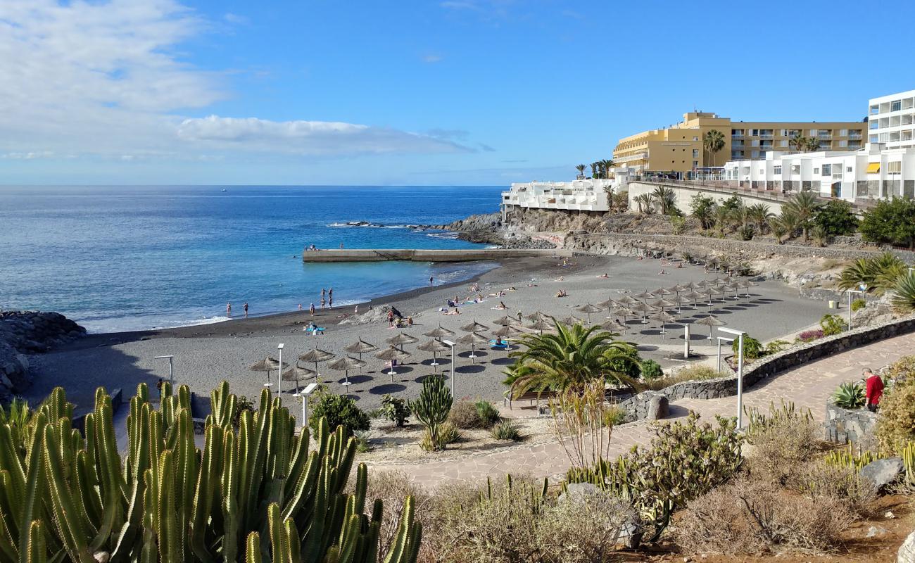 Photo of Playa de Ajabo with gray sand &  pebble surface