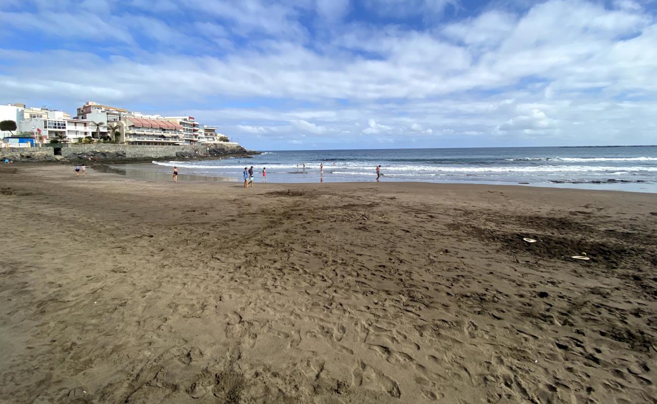 Photo of Playa de Salinetas with brown sand surface