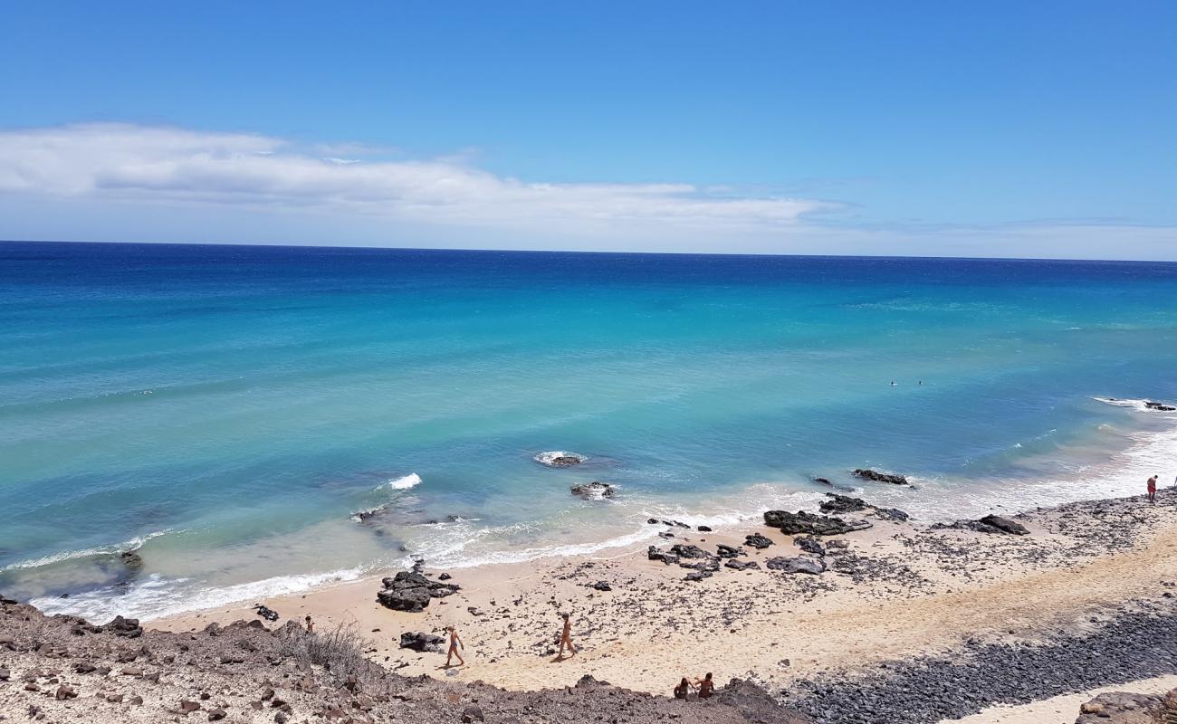 Photo of Playa de Butihondo with bright sand surface