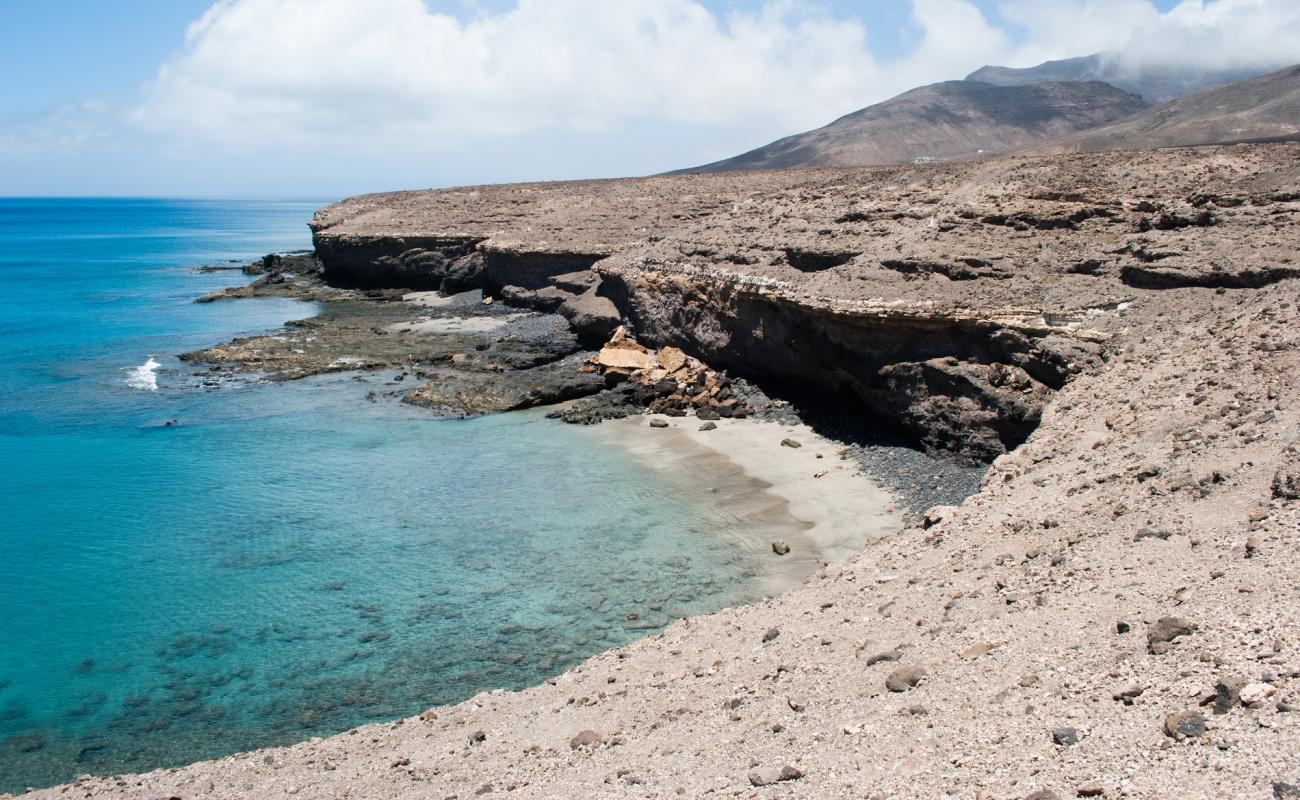 Photo of Playa de Enamorados with bright sand surface