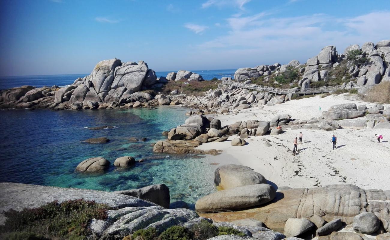 Photo of Abelleira beach with white fine pebble surface