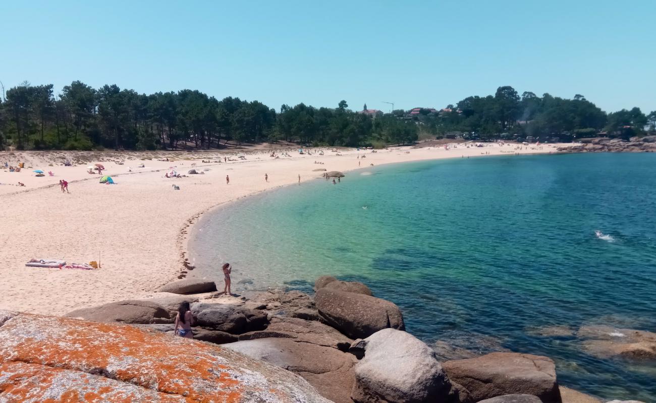 Photo of Area Grande beach with white sand surface