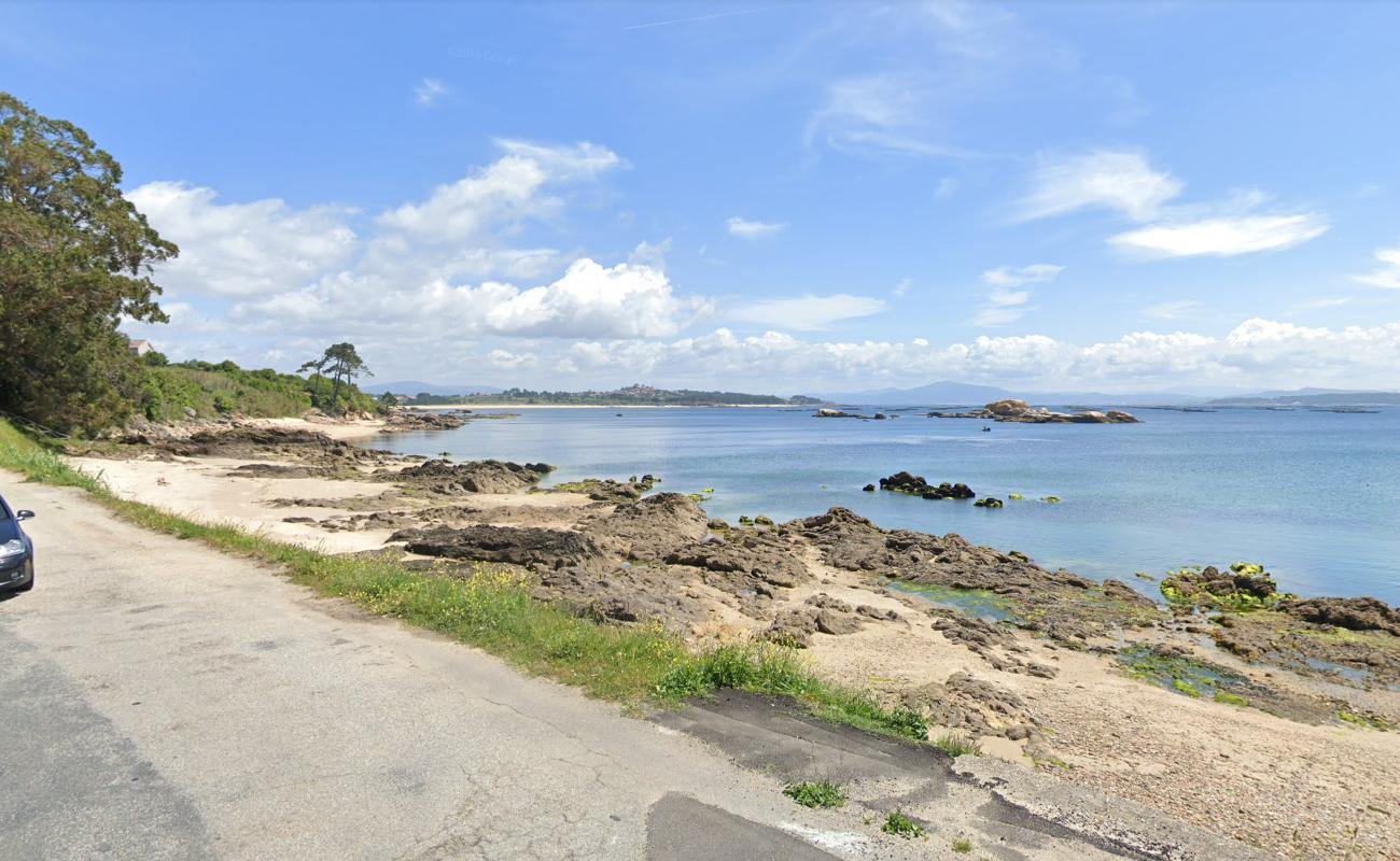 Photo of Insuela beach with turquoise pure water surface