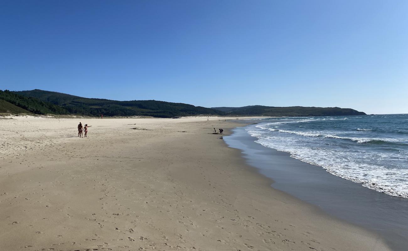 Photo of Praia do Rostro with white fine sand surface