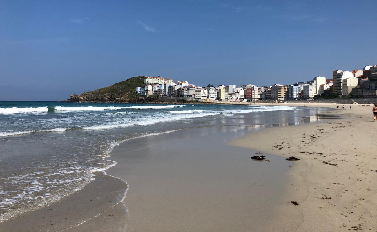 Photo of Praia de Area Maior with white fine sand surface