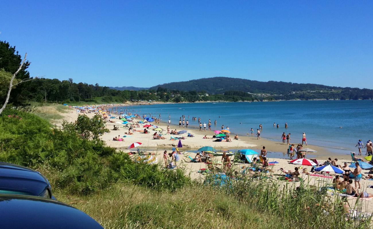 Photo of Praia de Seselle with white sand surface