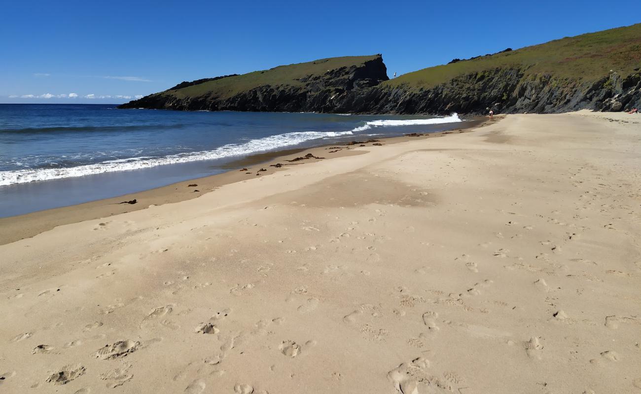 Photo of Playa de Esteiro with bright fine sand surface