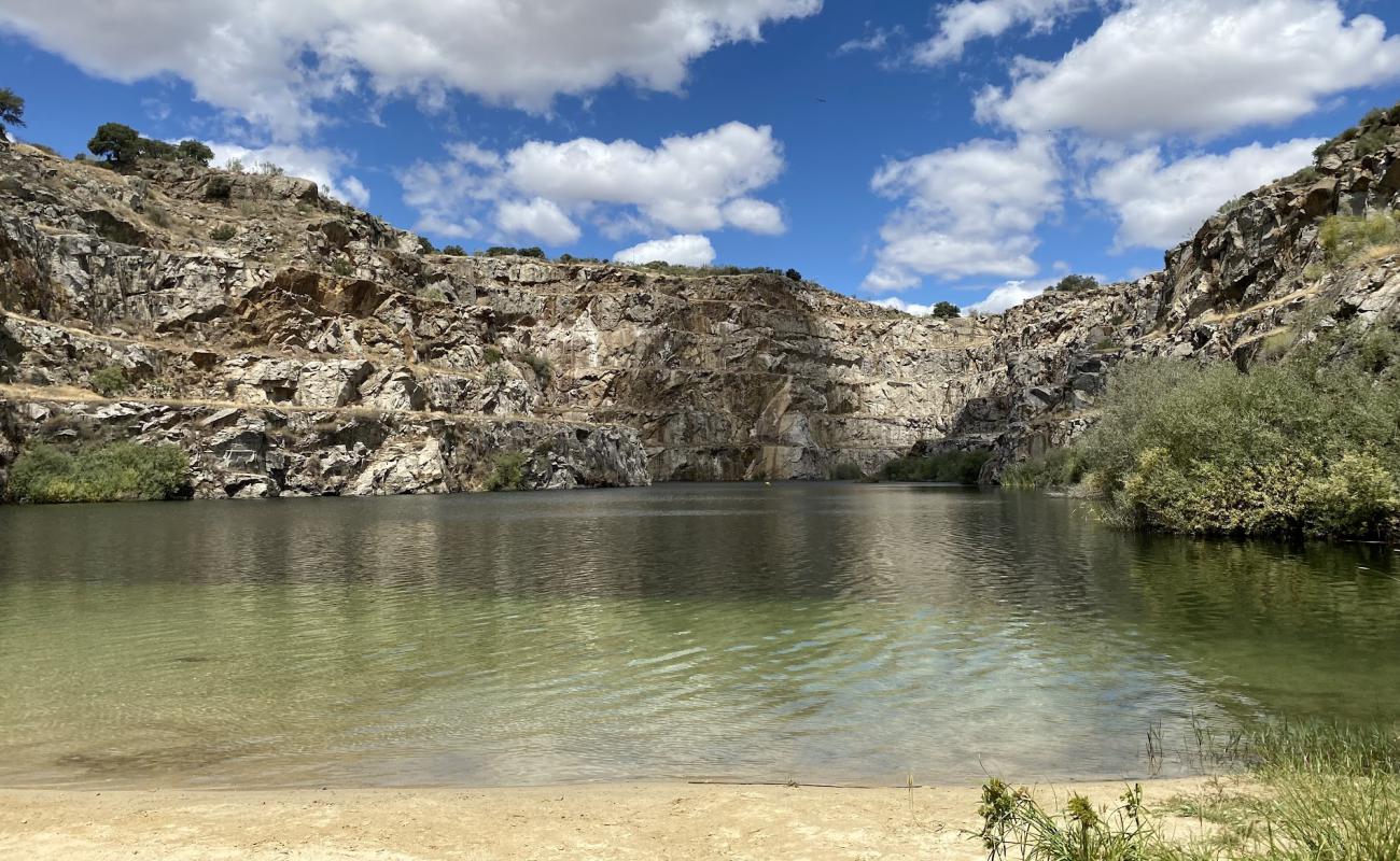 Photo of Piscina Natural La Cantera with bright sand surface