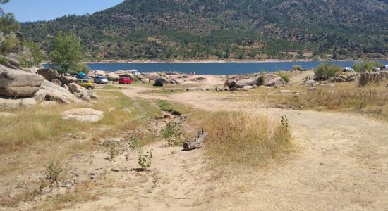 Camping Pantano del Burguillo