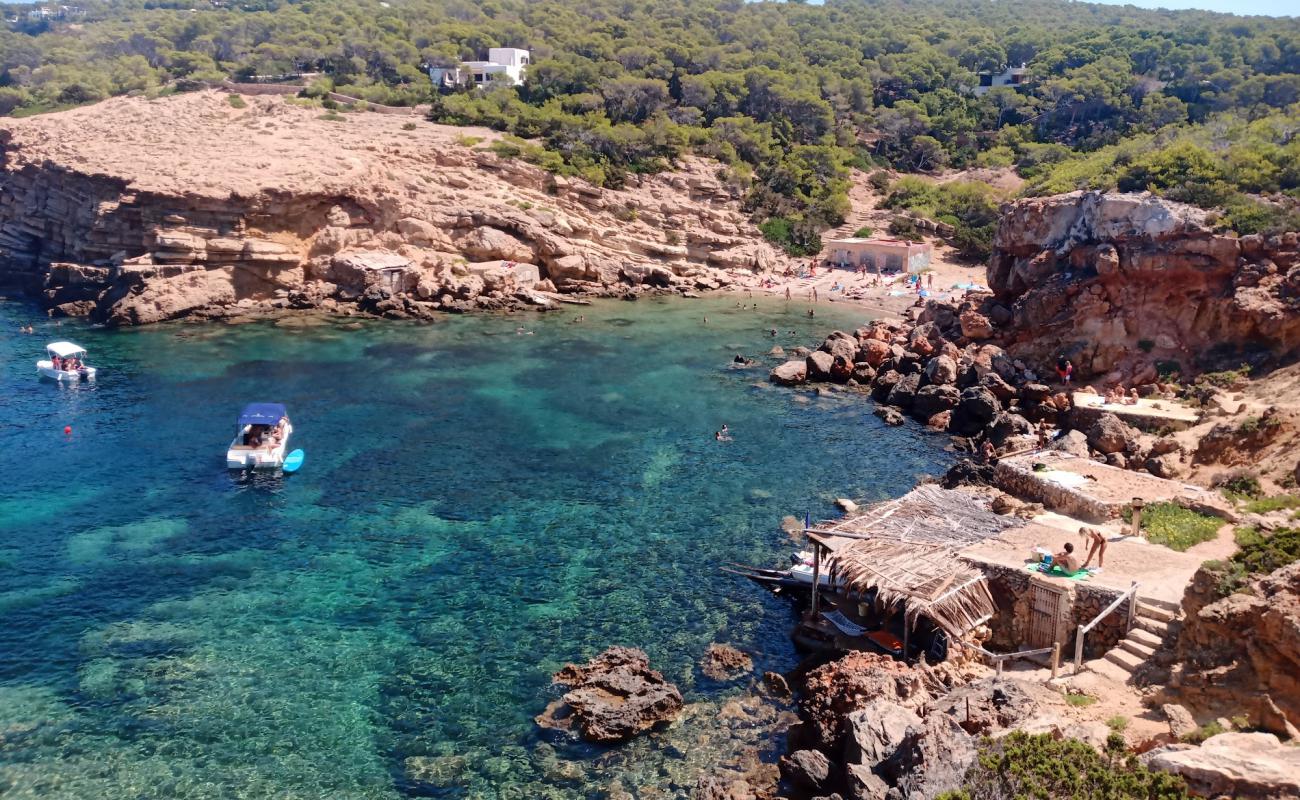 Photo of Platja de Sa Galera with gray sand &  pebble surface