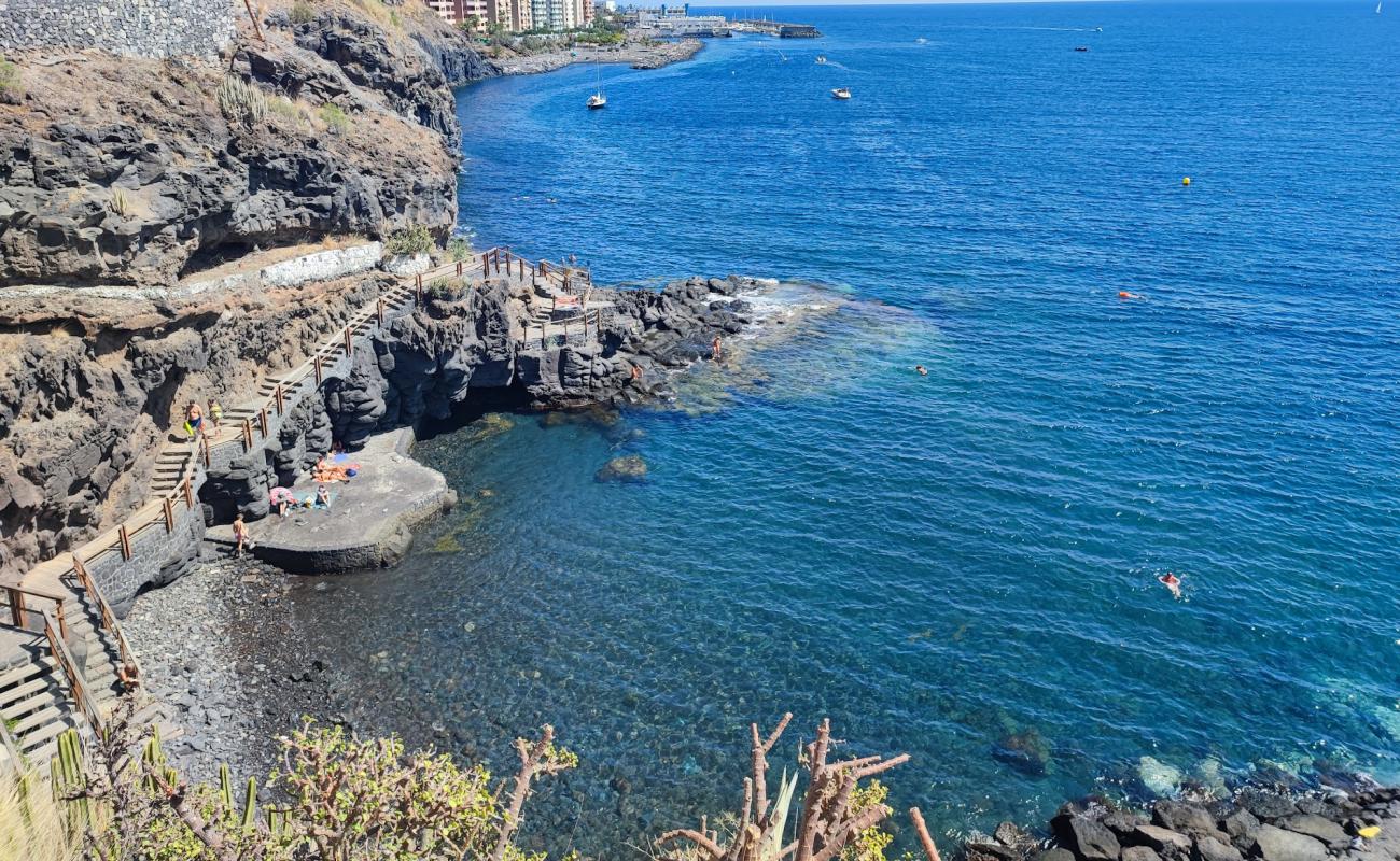 Photo of Playa Tabaiba with gray pebble surface