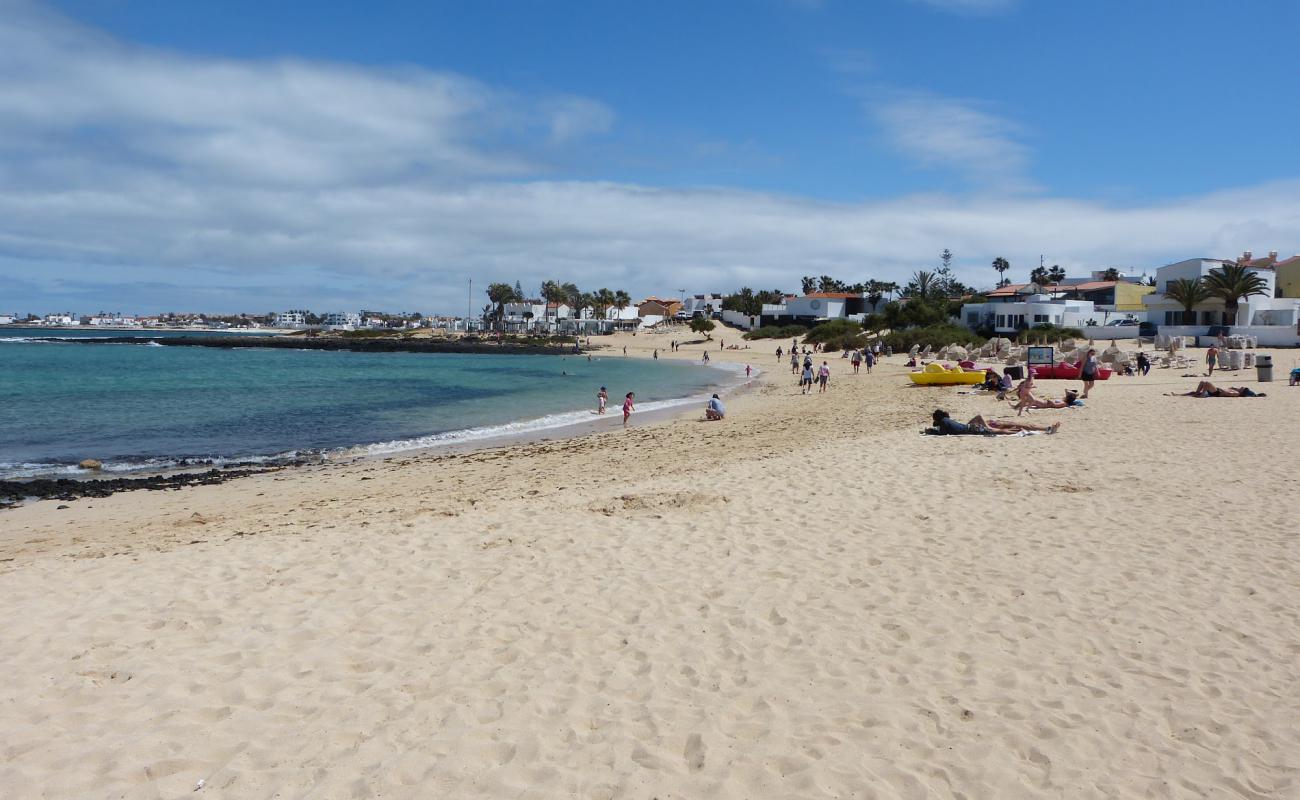 Photo of Playa de los Verilitos with bright sand surface