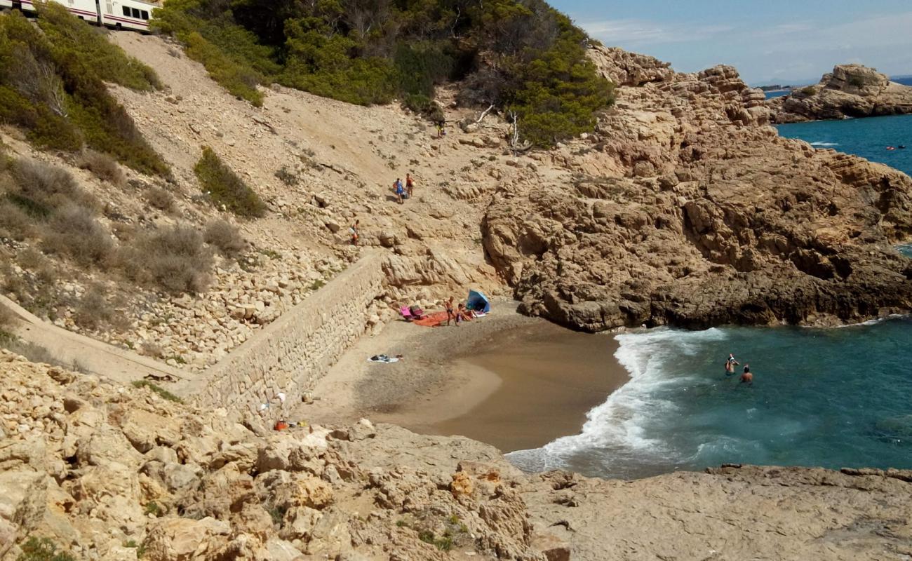 Photo of Cova Del Llop Mari with bright sand surface