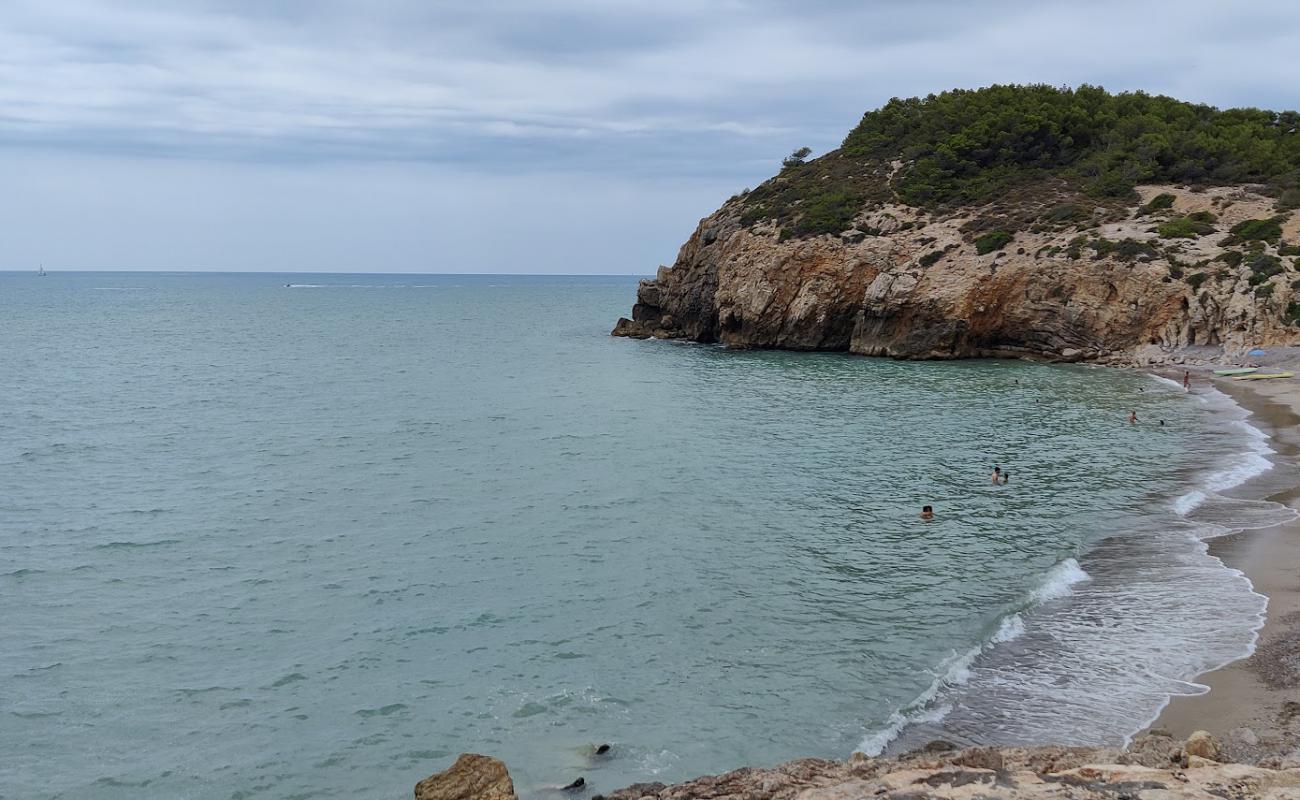 Photo of Platja de l'Home Mort with bright sand surface