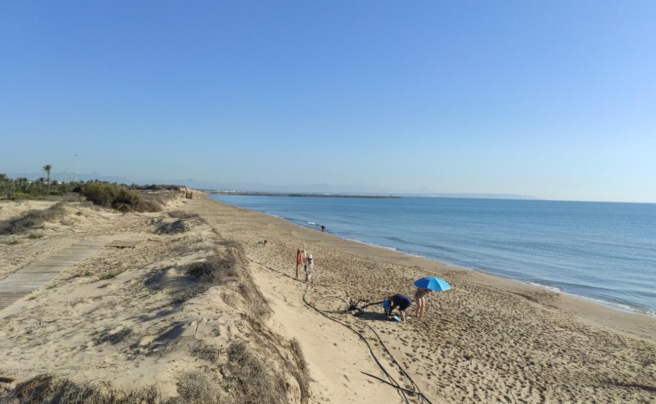 Photo of Playa Los Viveros with bright sand surface