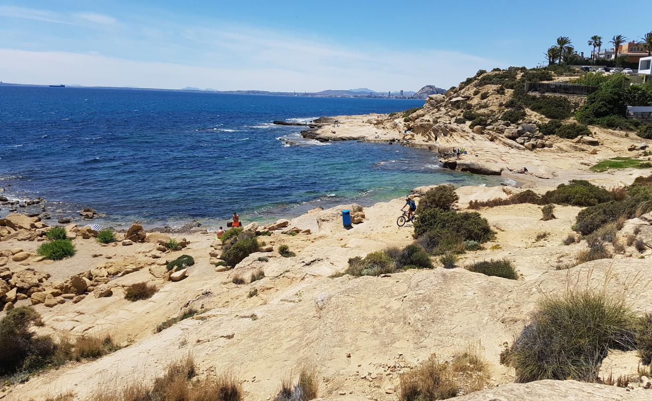 Photo of Cala de la Palmera with rocks cover surface